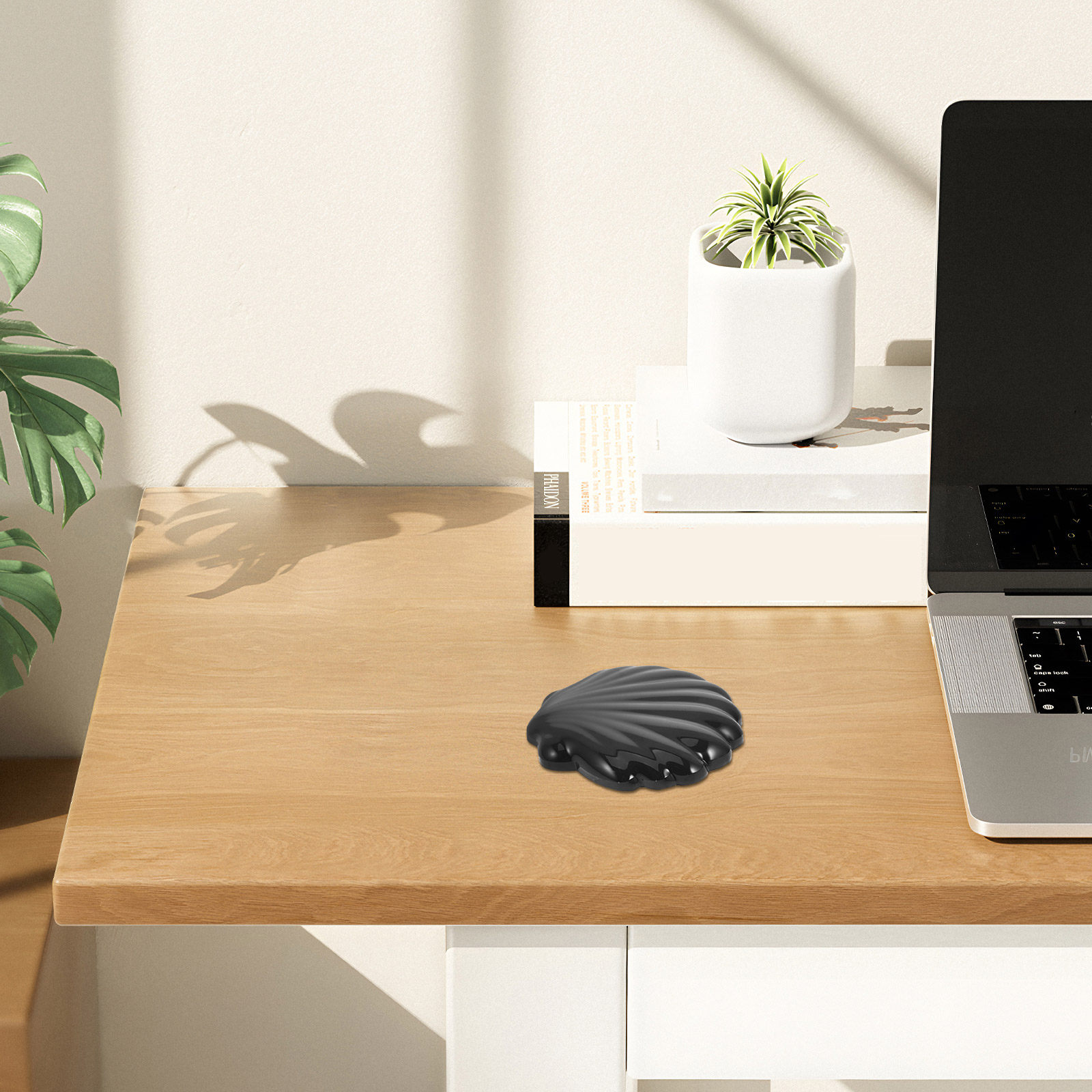 Desk Setup Ergonomics - Shell Mouse Pad Cute Kawaii Ergonomic